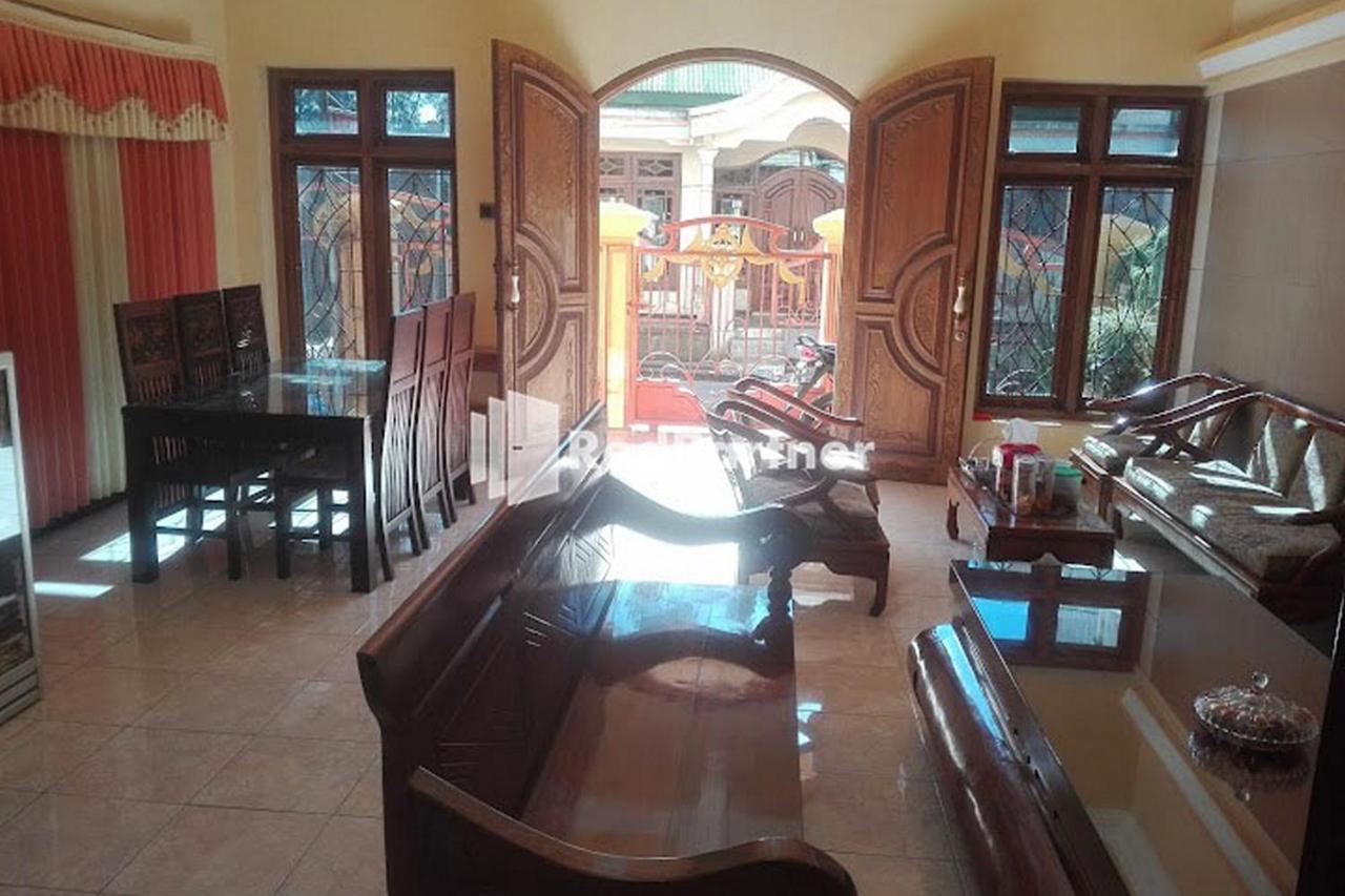 Bromo Indah Lestari Homestay Mitra Reddoorz Pasuruan Eksteriør billede